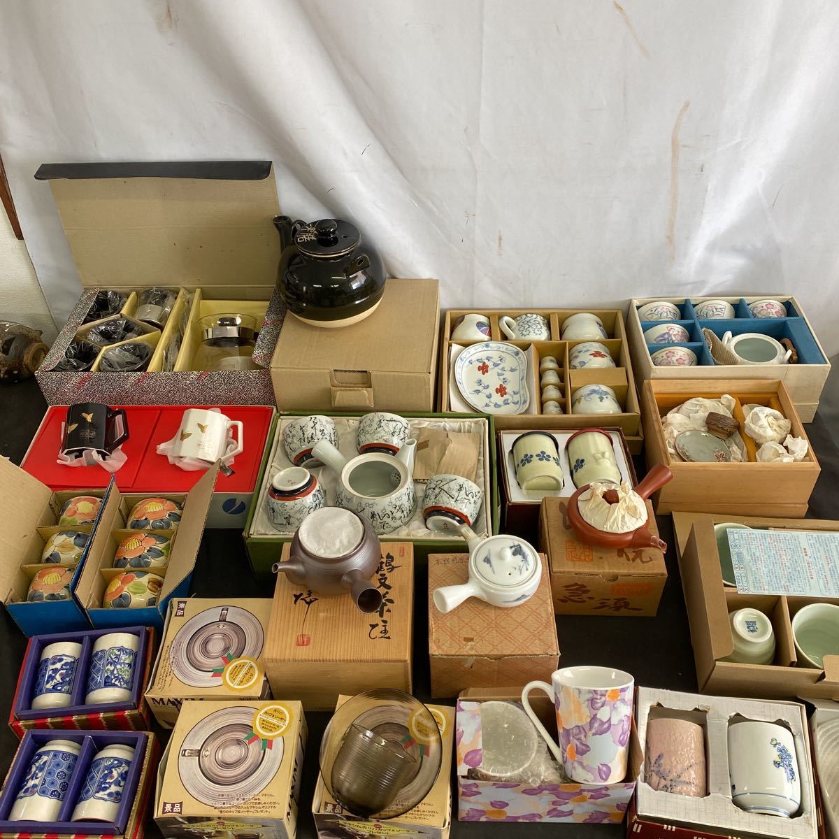 限定SALE，正規品 茶器 大量まとめ売り 食器 煎茶道具 湯呑 急須 カップ＆ソーサー ティーセット 九谷焼 萬古焼 常滑焼 工芸品 美術 レトロ 78-74(その他)｜売買されたオークション情報、yahooの商品情報をアー 陶磁一般