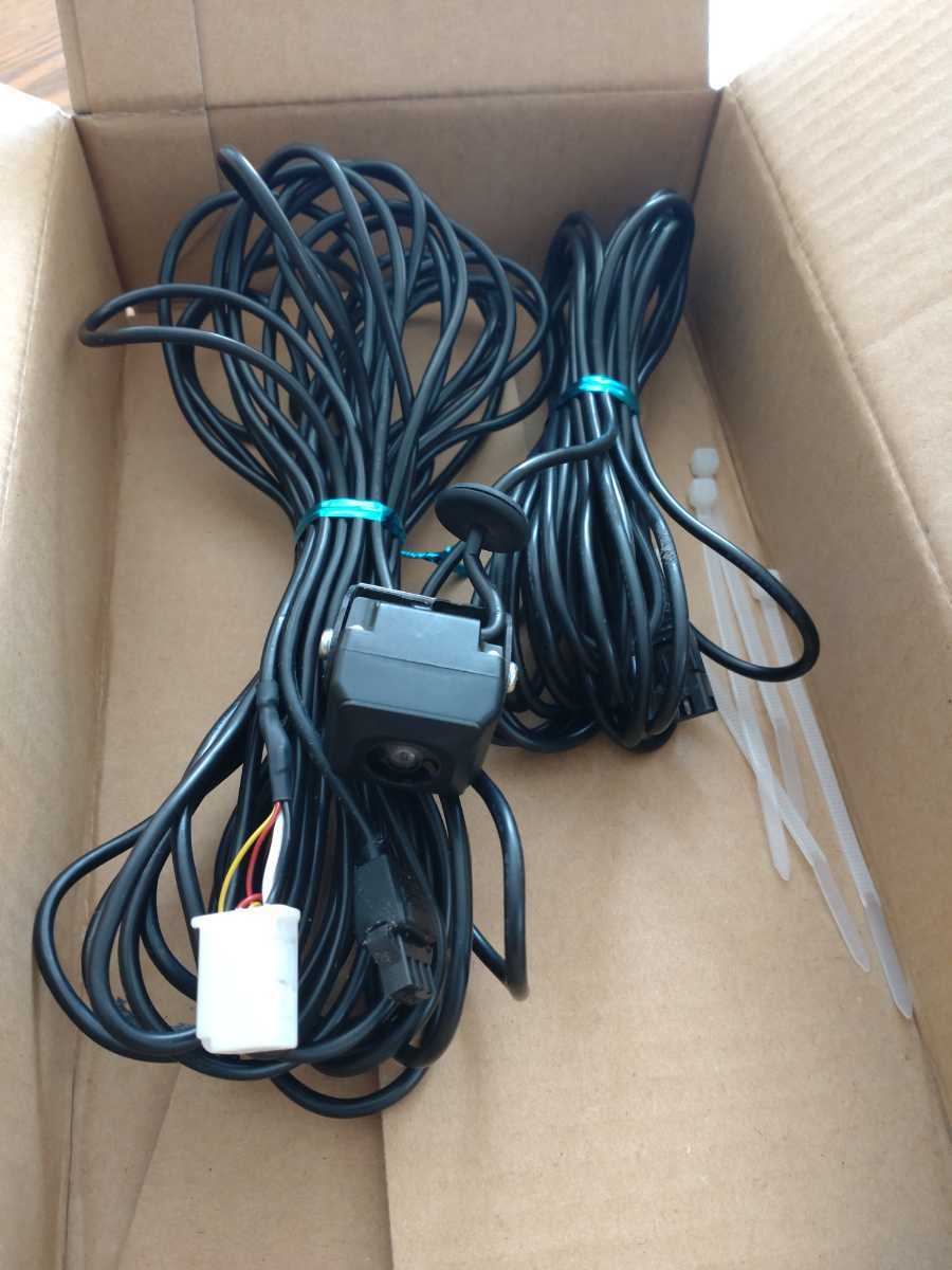 04021プリウス・型紙有り・トヨタ純正バックカメラ汎用品三代目初期ZVW３０中古品★品番08634-00230