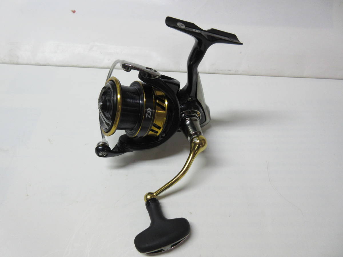 中古品□ダイワ レガリスLT3000CXH