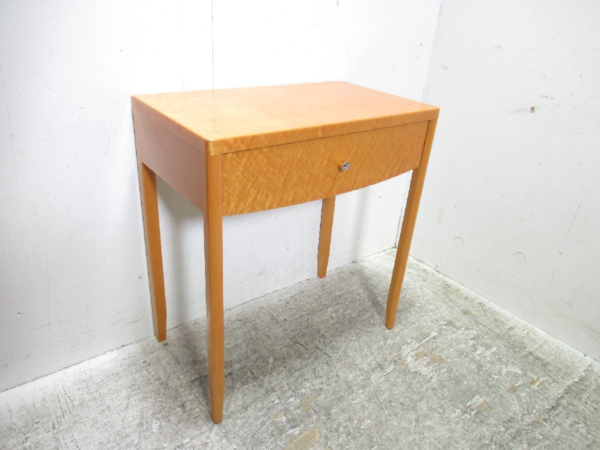 100%新品，格安 CE12 モデルルーム展示品 IDC大塚家具 18万 スプレンダー 最高級 バーズアイメープル コンソールキャビネット(サイドボード)｜売買されたオークション情報、yahooの商品情報をアーカイブ公開 - サイドボード