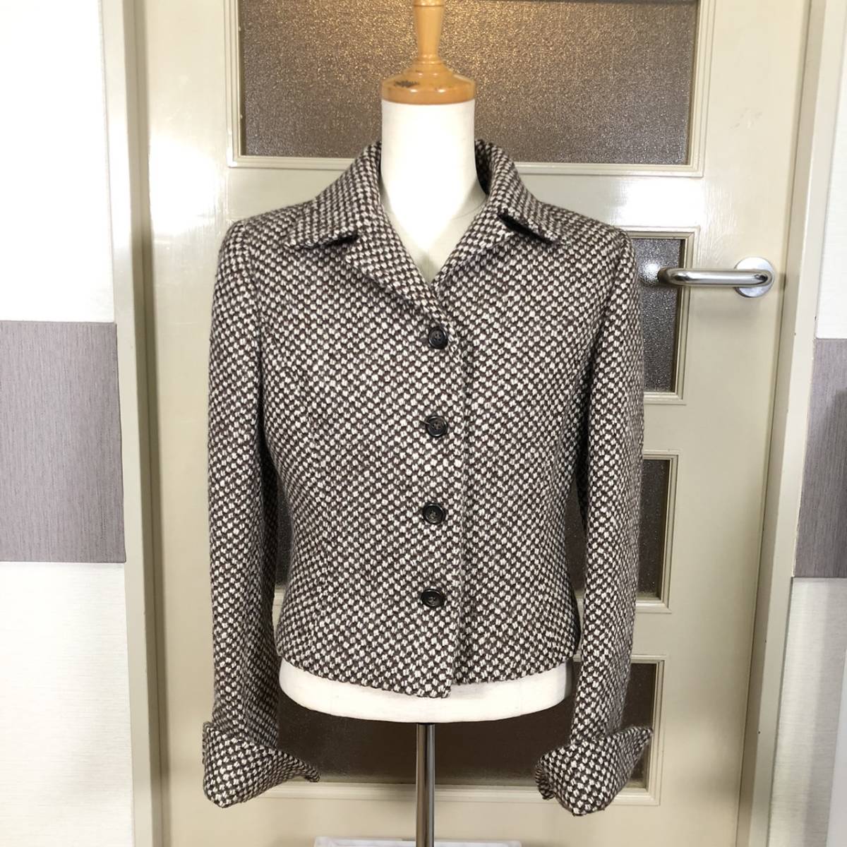 ☆VALENTINO/バレンチノ☆ジャケット 白 黒 ブラック ホワイト 衣類 服