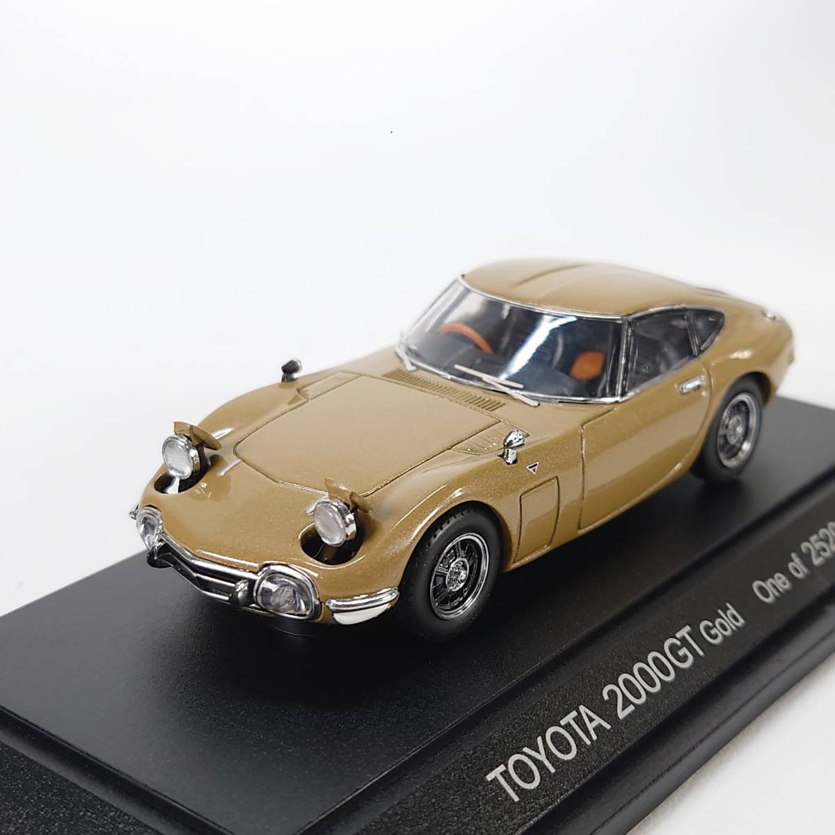 1円〜 エブロ 1/43 トヨタ2000GT Gold ニッサン スカイラインGT-R