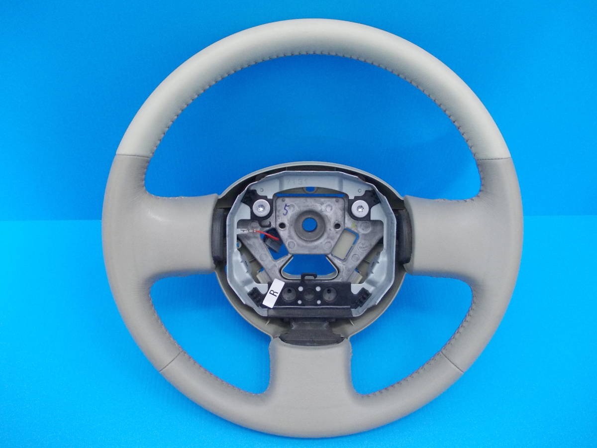 ■中古■AK12/BK12/BNK12/K12/YK12 　マーチ　レザーハンドル/ステアリングホール