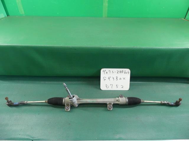 ヴォクシー　ボクシー DAA-ZWR80G パワーステアリングギアボックス ハイブリッドV