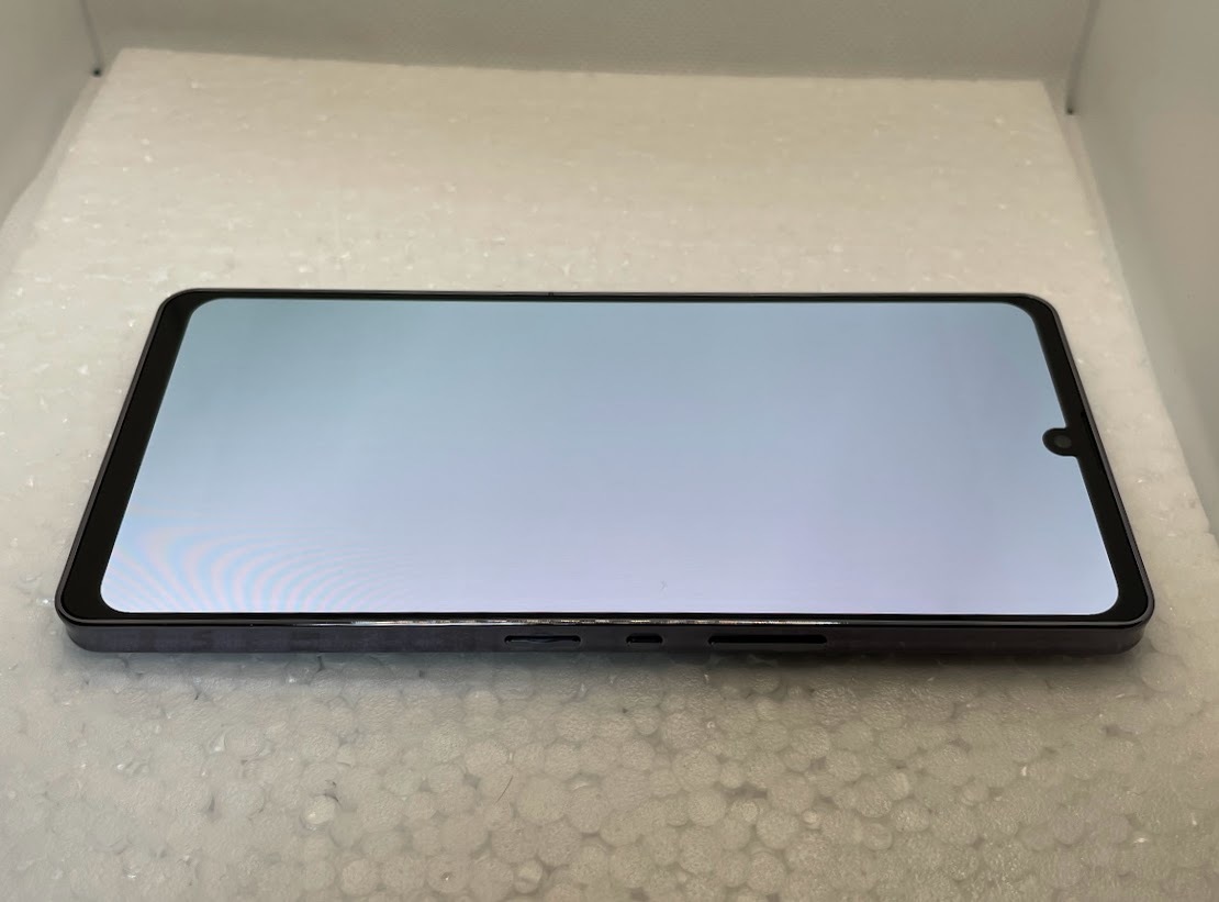 AQUOS zero6 ◇ 8GB/128GB Android12 4010mAh 6.4inch(1080×2340dot