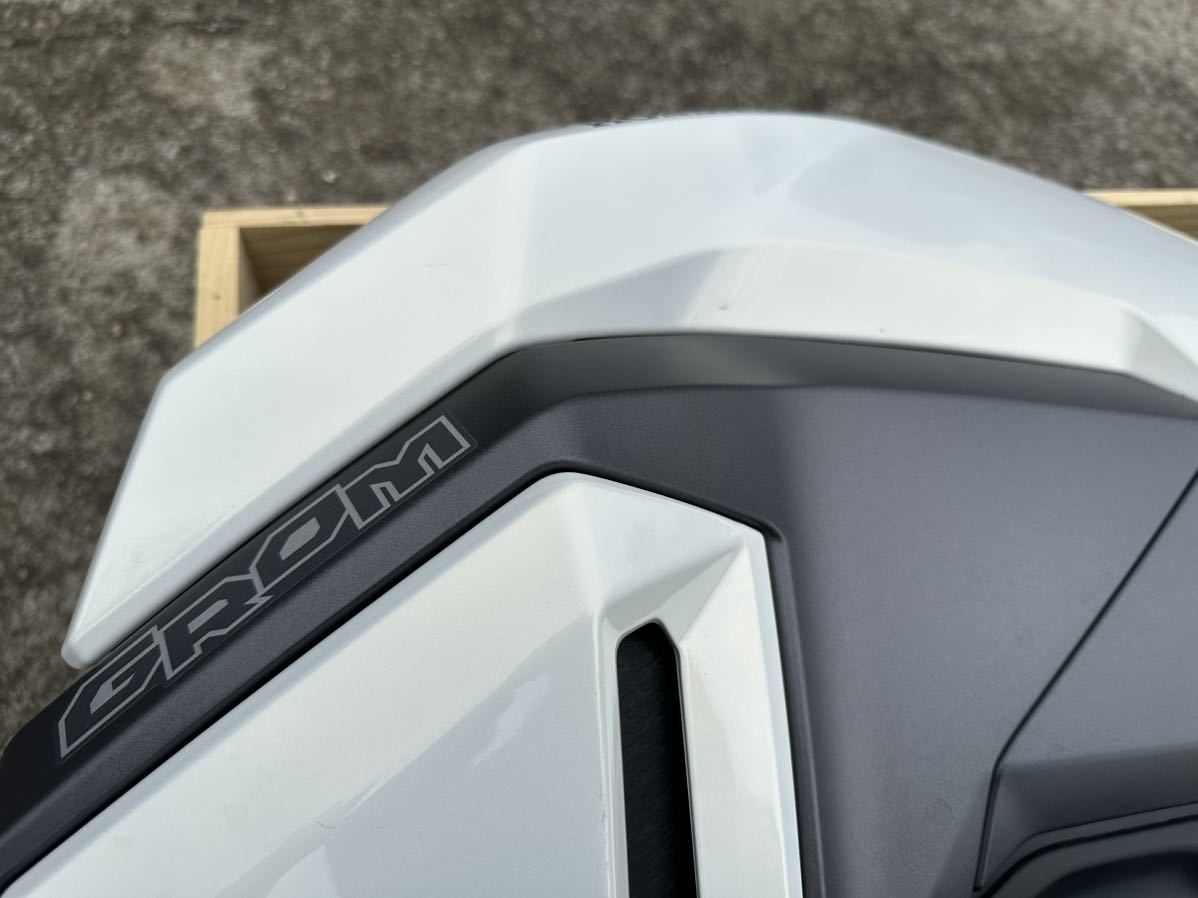グロム グロム（2BJ-JC75）に適合する｜フルカウル・外装セットの商品