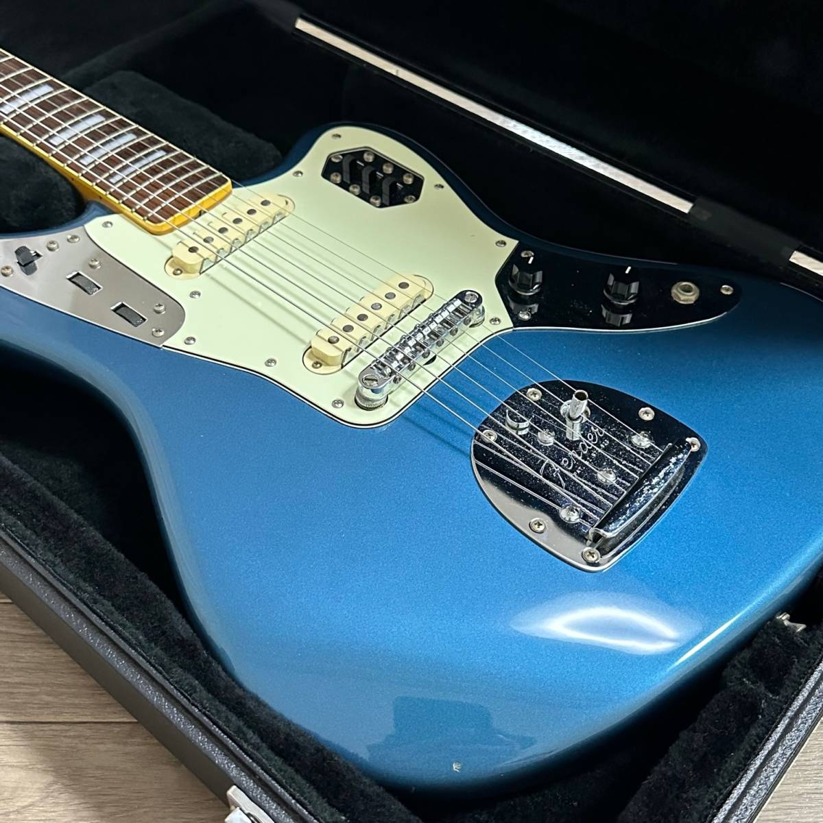 ジャガー  バインディング Fender Japan フェンダージャパン JG66