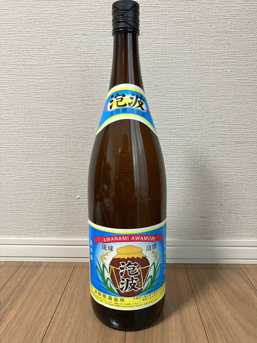 泡波 琉球泡盛 波照間酒造所 一升瓶 波照間酒造所 琉球泡盛 泡波 一升瓶 【公式通販】