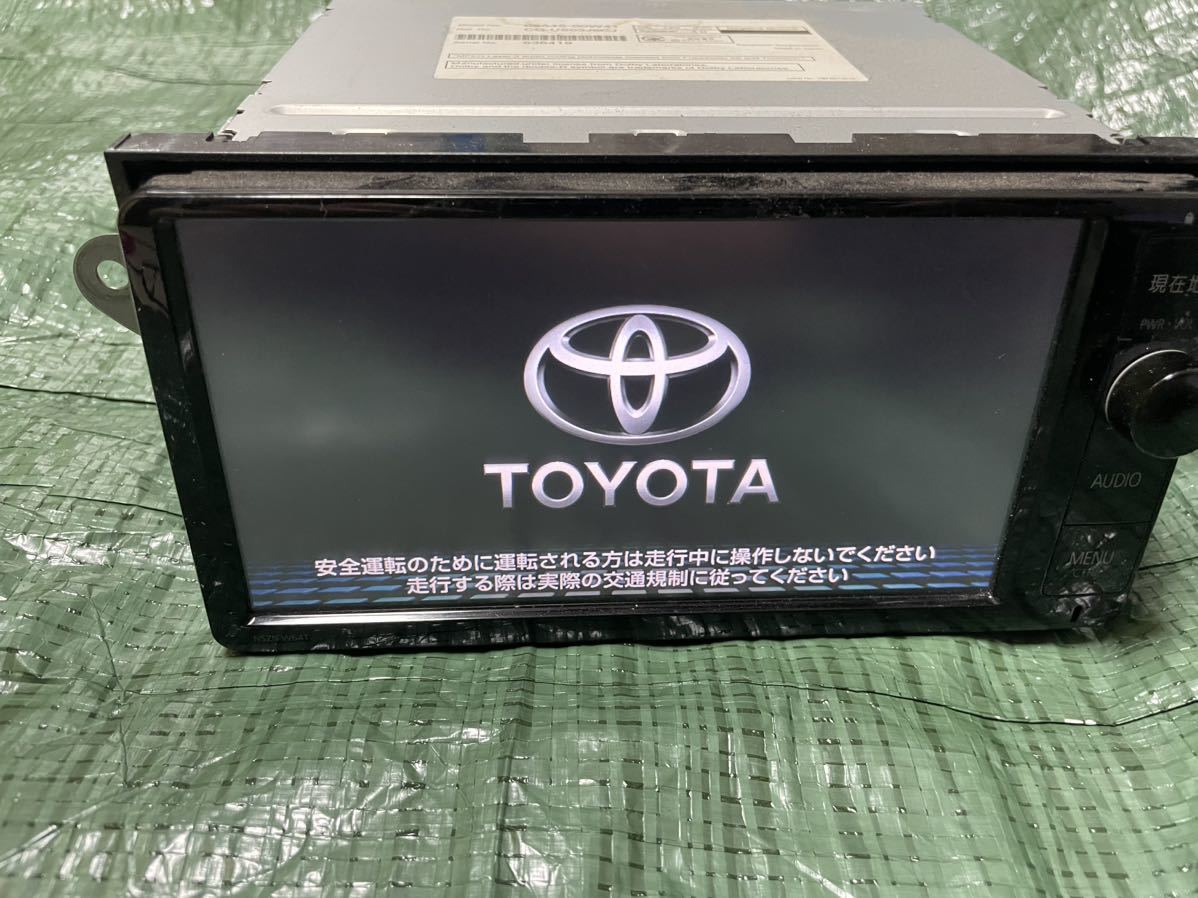 トヨタ純正ナビ NSZT-W64T 2015年度地図データ メモリーナビ☆中古動作