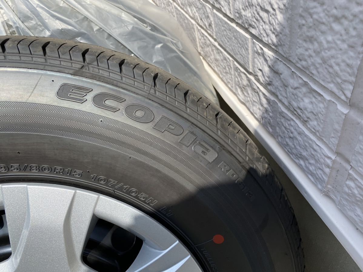 新車外し ハイエース 純正ホイール＆タイヤセット 195/80R15 105/107N