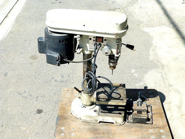 4031P◎makita マキタ 卓上ボール盤 TB131 電動工具◎中古 TB131 卓上