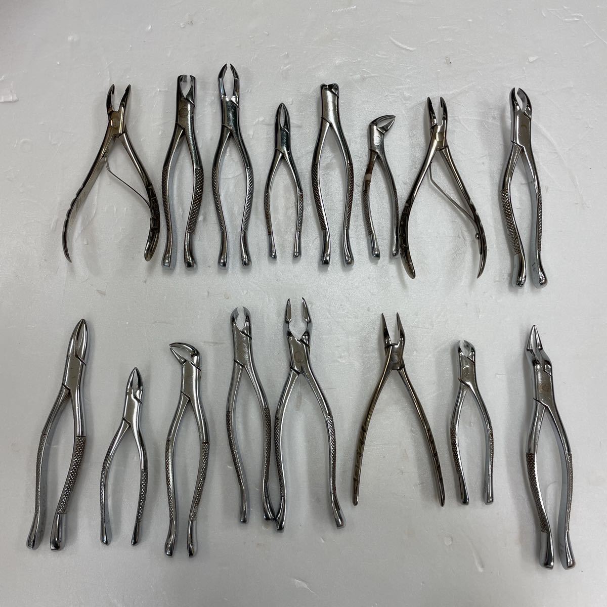 日*1様 歯科器具　ydm等　中古 歯科器具 YAMAURA YDM TAGLITE STEEL 平川式 16本セット 歯科 歯科技工
