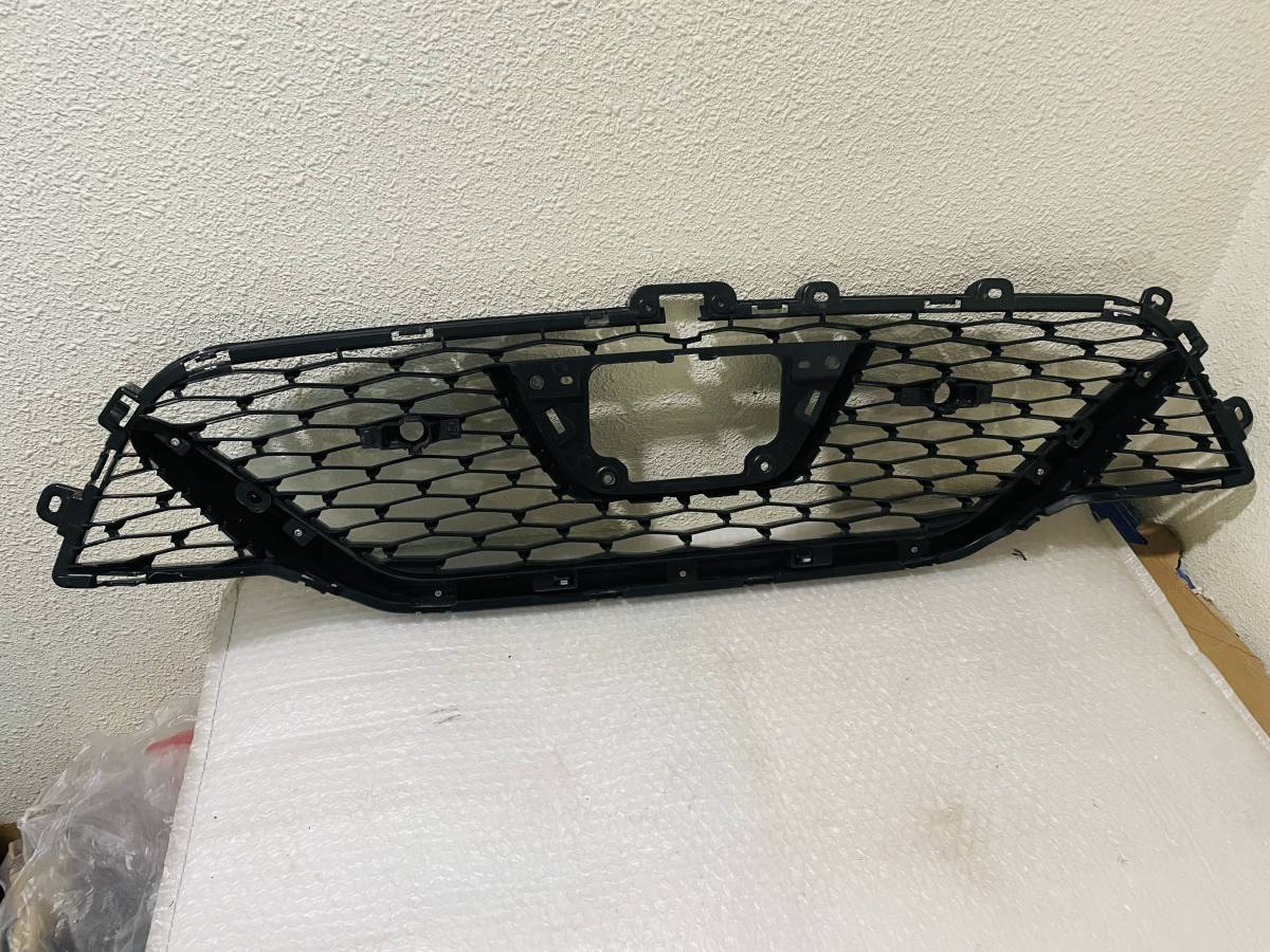 スカイライン 400R V37 後期 純正 フロントグリル 現行 62310 6LH1A