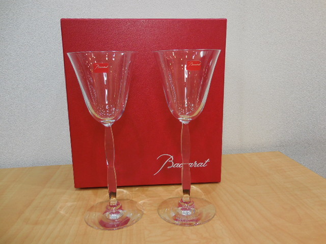  Baccarat バカラ Onde オンド ワイングラス ペア #39935(バカラ)｜売買されたオークション情報、yahooの商品情報をアーカイブ公開 - オークファン バカラ