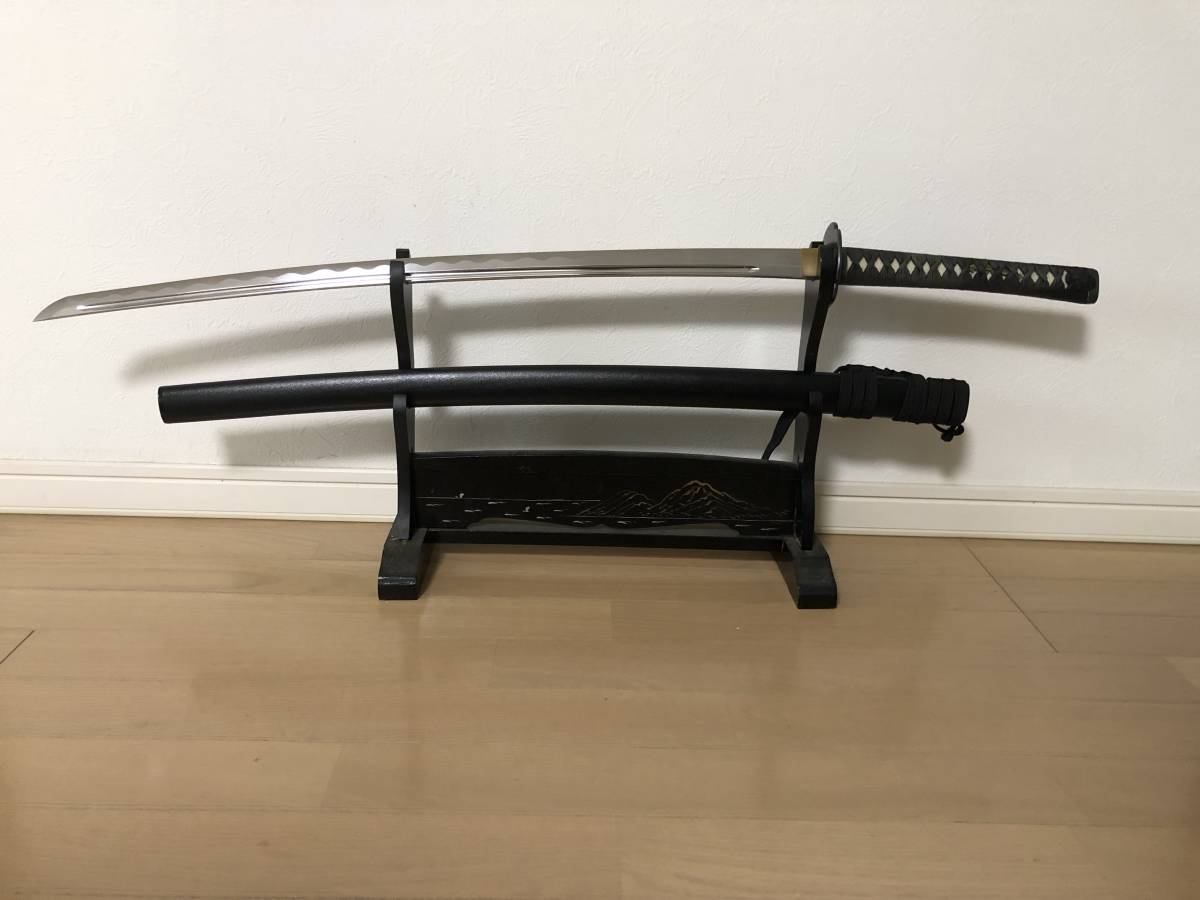 鳳凰金金具装飾 太刀拵模造刀 山田研山作 定価245000円 パンフレット刀袋付