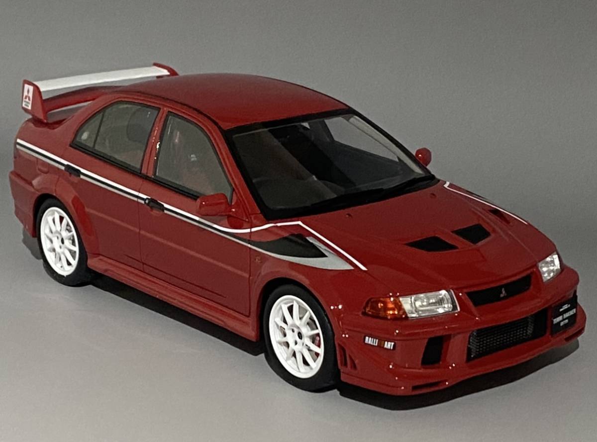 1/18 Mitsubishi Lancer Evolution VI Tommi Makinen Edition Red 