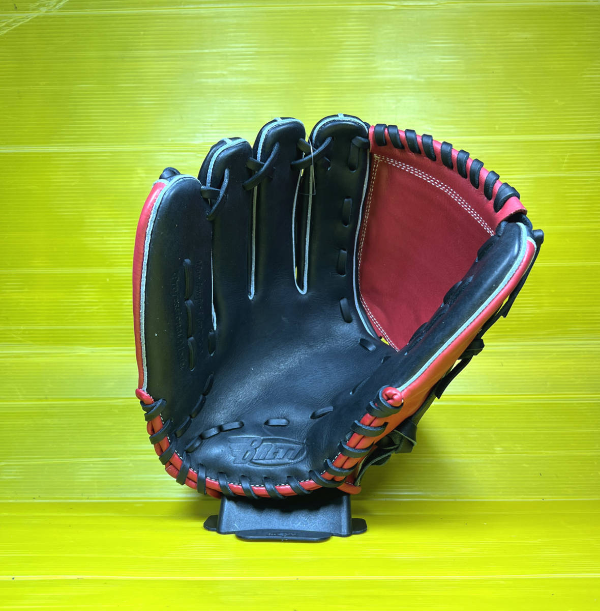 ☆ブレット(BRETT)☆EDGEシリーズ☆硬式投手用グラブ☆ブラックxレッド☆