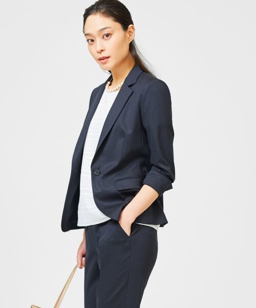 美品□自由区 ×Faliero Sarti□上質ジャージー素材のテーラード 