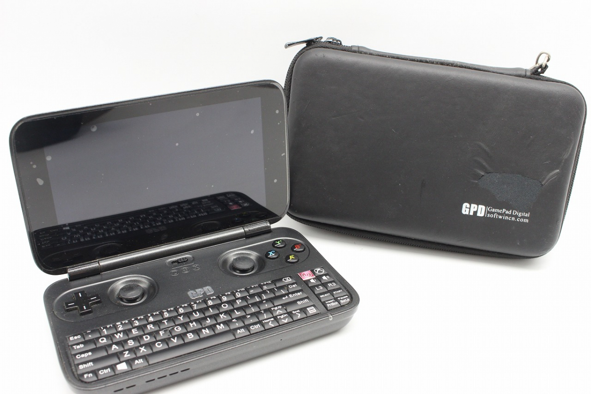 【行董】 GPD WIN - Win10 GPDWIN 5.5インチ ウルトラモバイルPC ノートPC コンパクト ケース ※ゆうパ※ AC917BOT24
