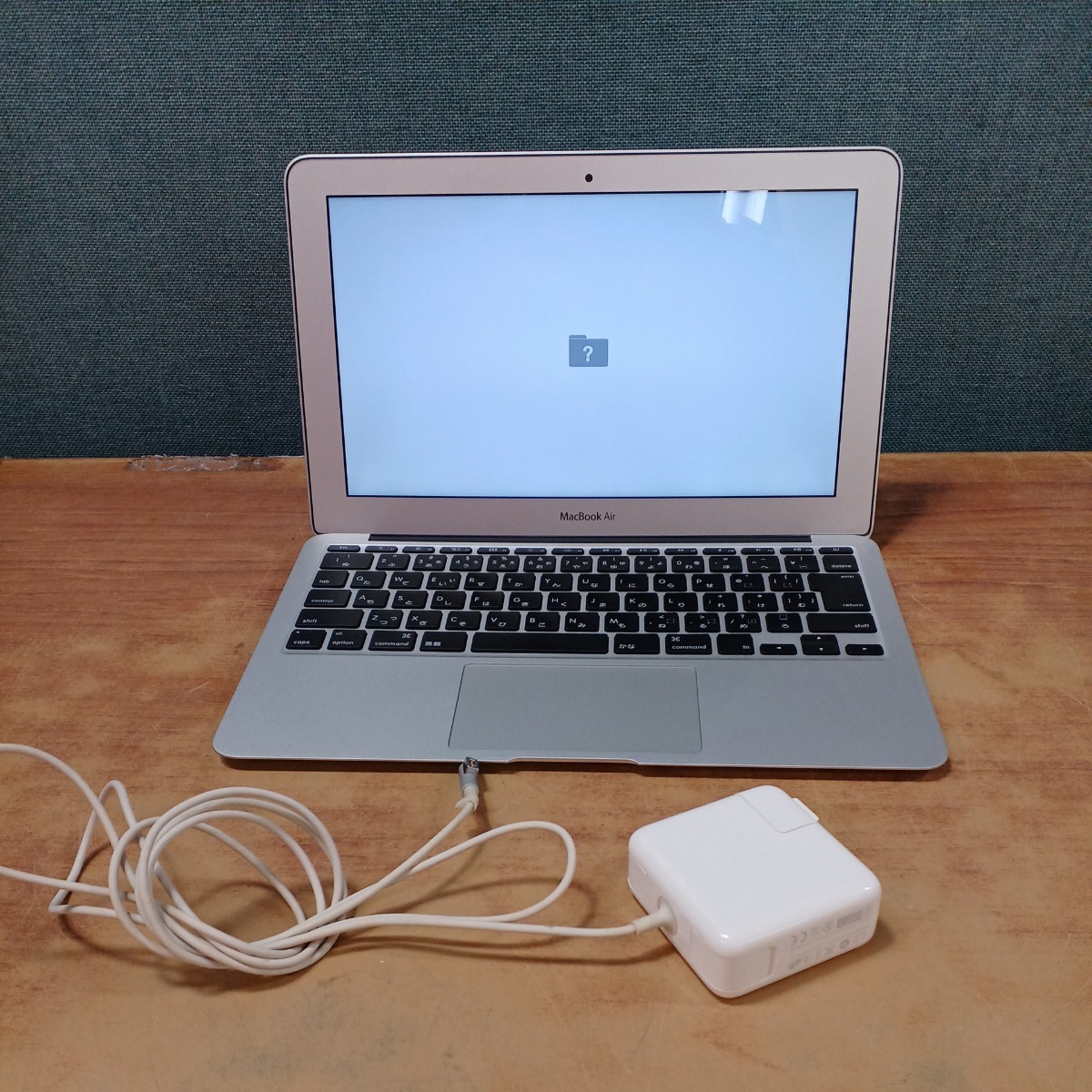 MacBook Air 13inch 2017 i5 1.8GHz 8GB SSD128GB A1466 シルバー