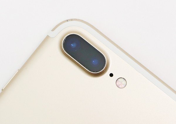 ◇ジャンク【docomo/Apple】iPhone 7 Plus 32GB SIMロック解除済み
