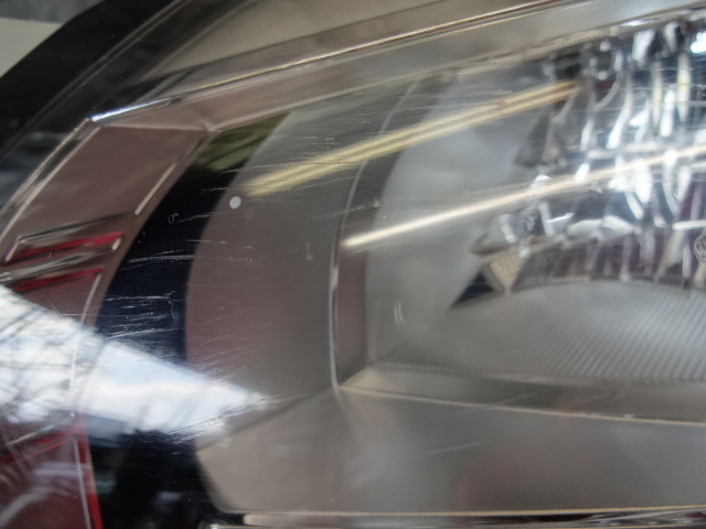 アウトランダー | ヘッドライトの -アウトランダーphev 2026年最新