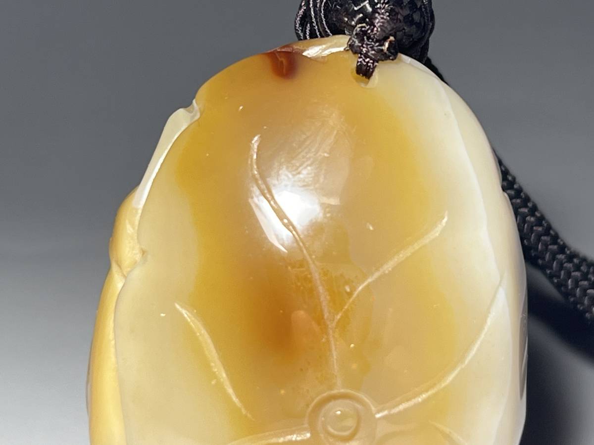 定番人気，セール】 【三】中国唐物 清時代 収蔵逸品 黄翡翠 楼空彫刻