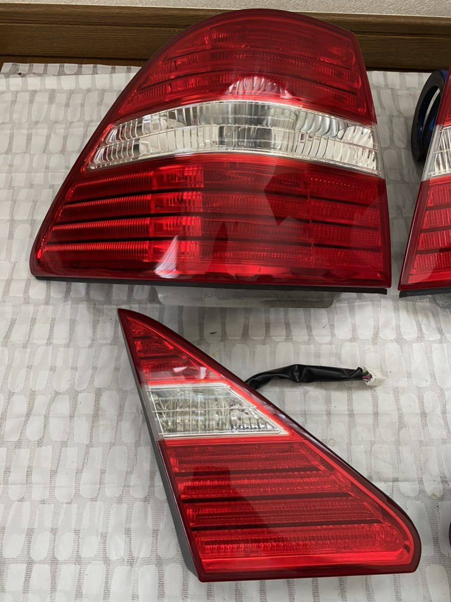 トヨタ セルシオCelsior テールライト　UCF30 31 後期　H16年 トヨタ セルシオCelsior テールライト UCF30 31 後期 H16年 トヨタ