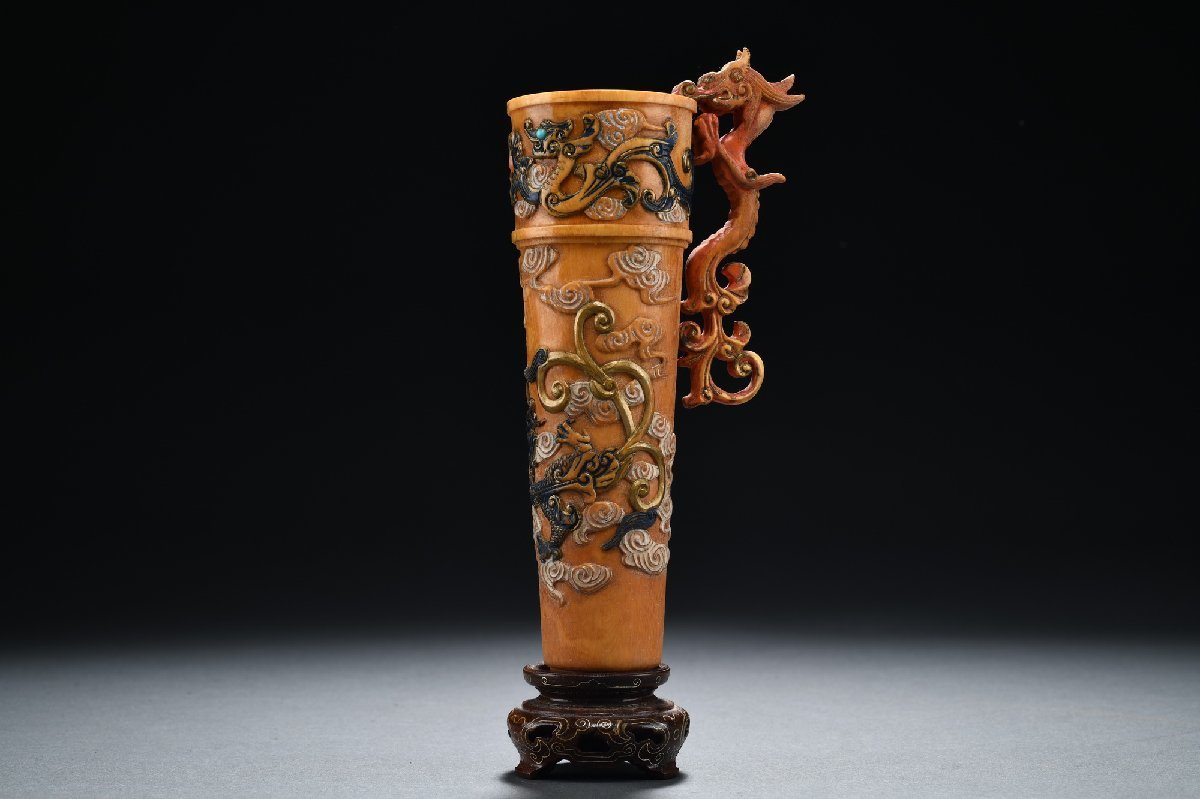 ◇鶴鳴堂◇時代物 マンモス・芝山工藝 金蒔絵龍紋賞杯 案頭置物 極細工
