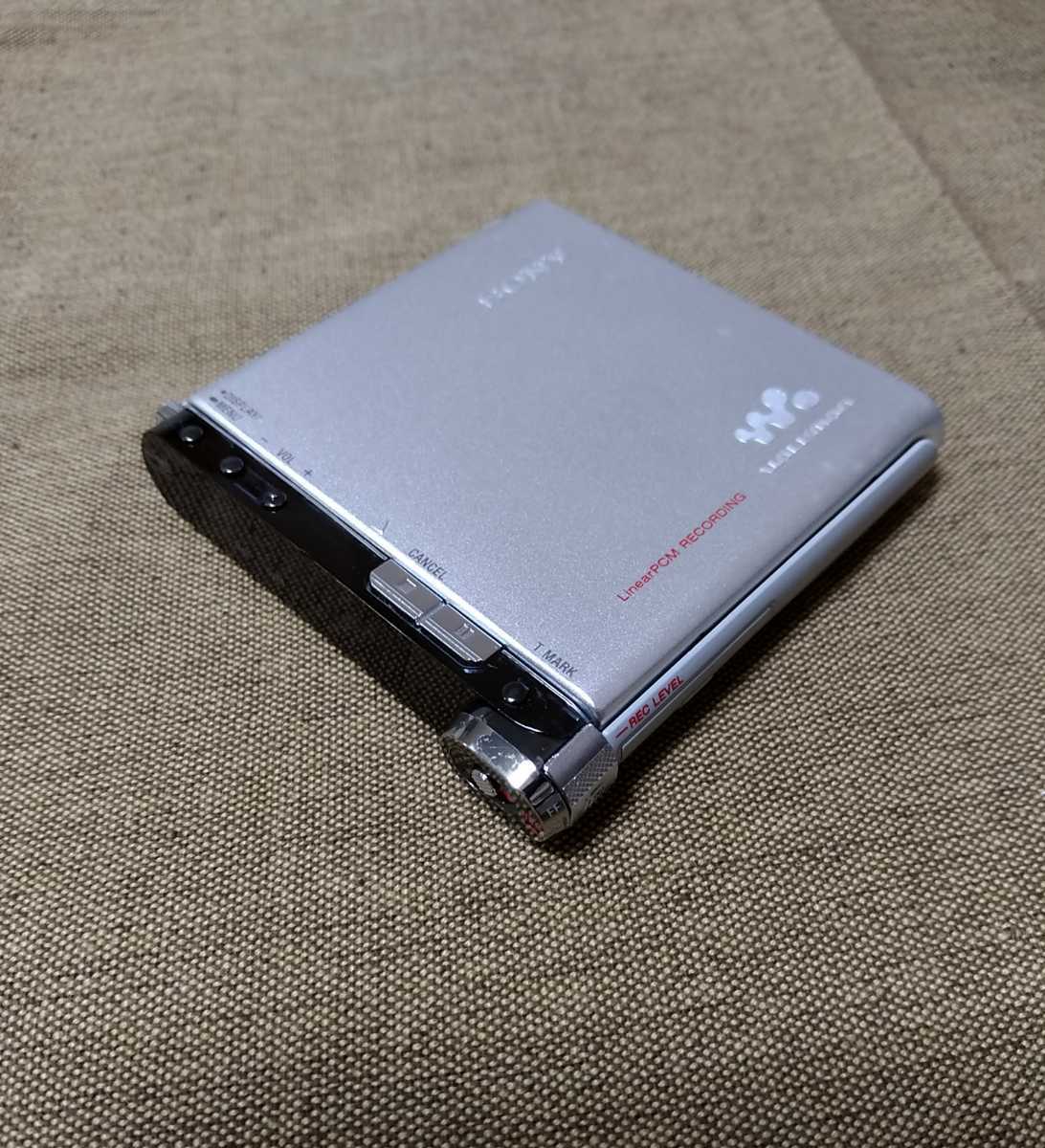 Hi-MD Walkman MZ-RH1 現状渡し Hi-MD WALKMAN MZ-RH1 現状渡し A