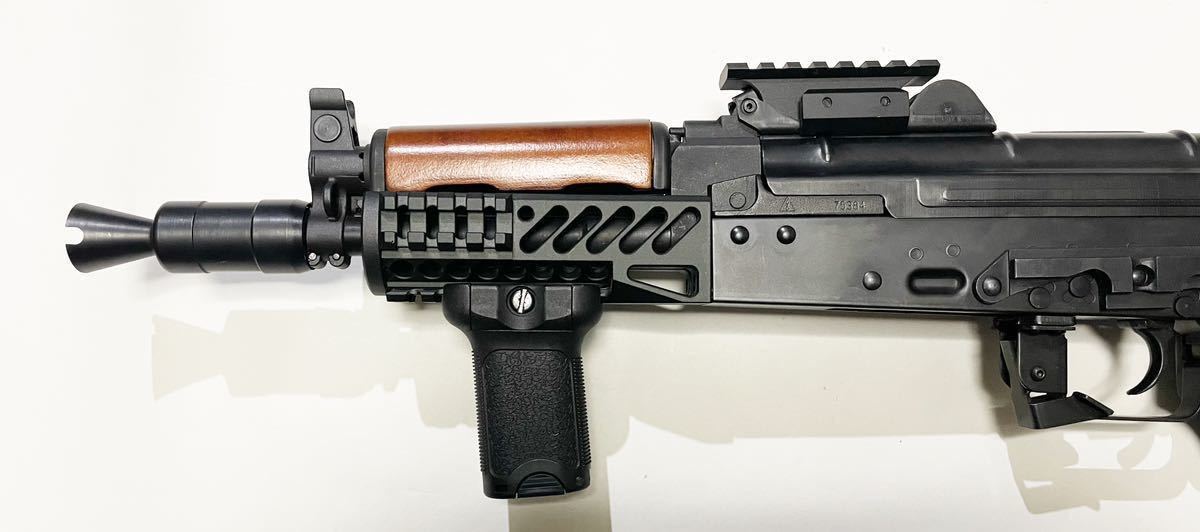 AKS74U クリンコフ ハンドガード LCT リアルウッド