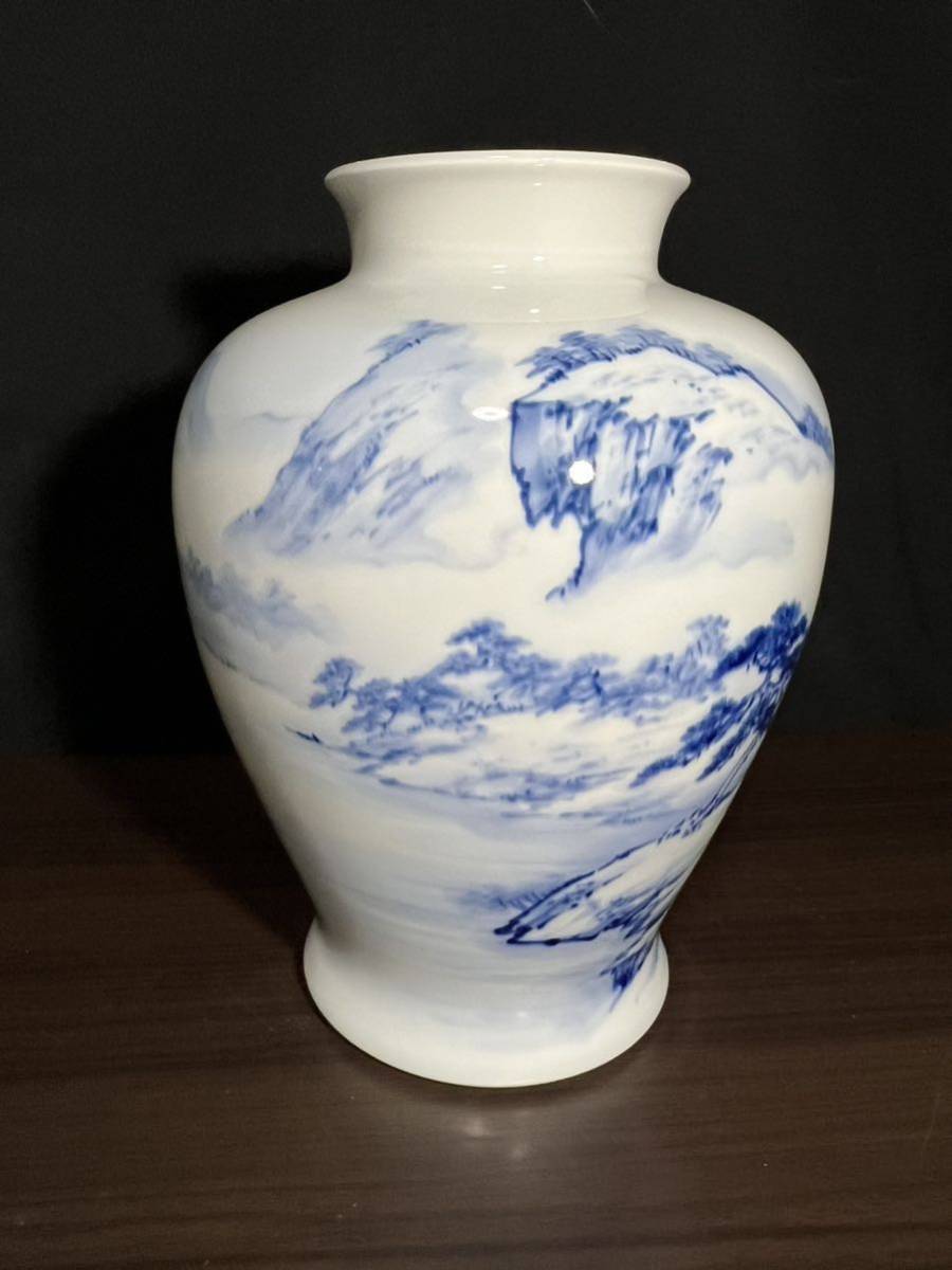 未使用保管品 宮内庁御用達 深川製 金武自然 絵付 染付 山水花瓶 宮内庁