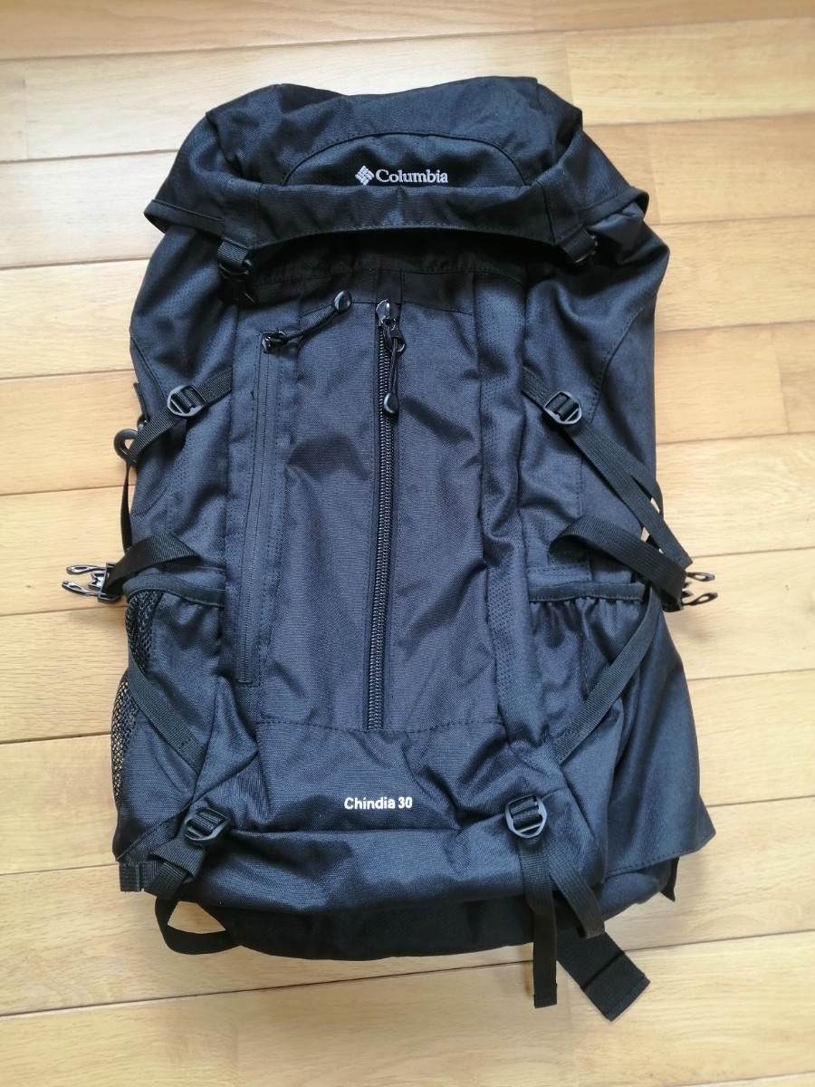 ★全国送料無料　美品コロンビアColumbia バックパック　チャインディアChindia30　黒★