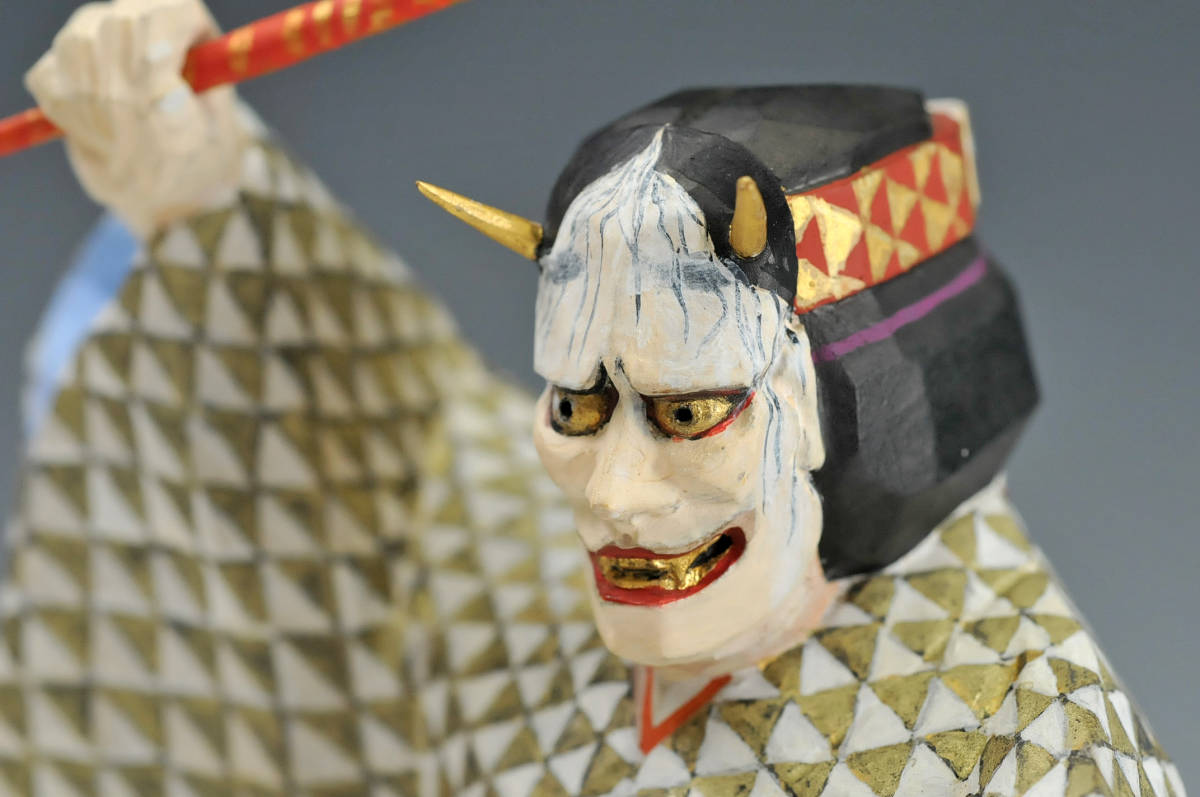彫刻家 為田哲園 立雛 共箱 一刀彫 木彫 為田哲園 木彫彩色 葵上 高さ：23.5cm 共箱 うぶ出し 奈良一刀彫 能
