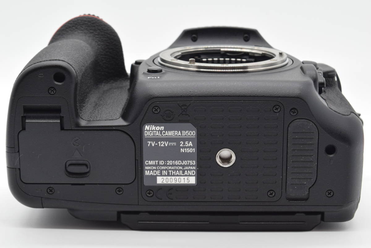 匿名配送】Nikon D500 ボディ （極上品 ショット数873 Nikon D500 