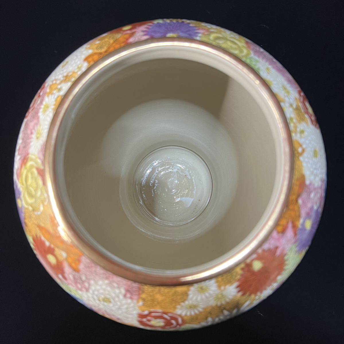 薩摩焼 丸十字家紋 色絵金彩 金襴手花詰沈香壷 全高42cm 薩摩 花尽