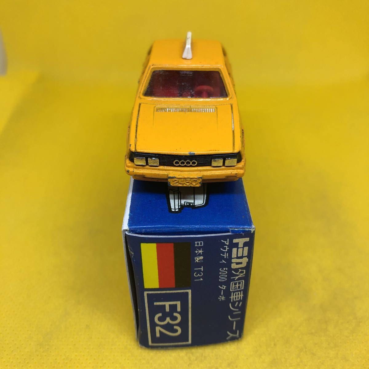トミカ アウディ 青箱 F32-2 5000タ TAXI トミカ輸出アウディ5000 