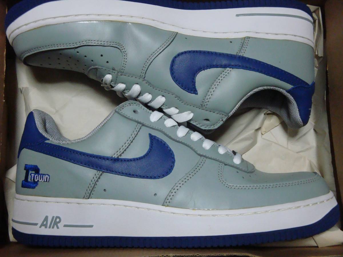 Nike 