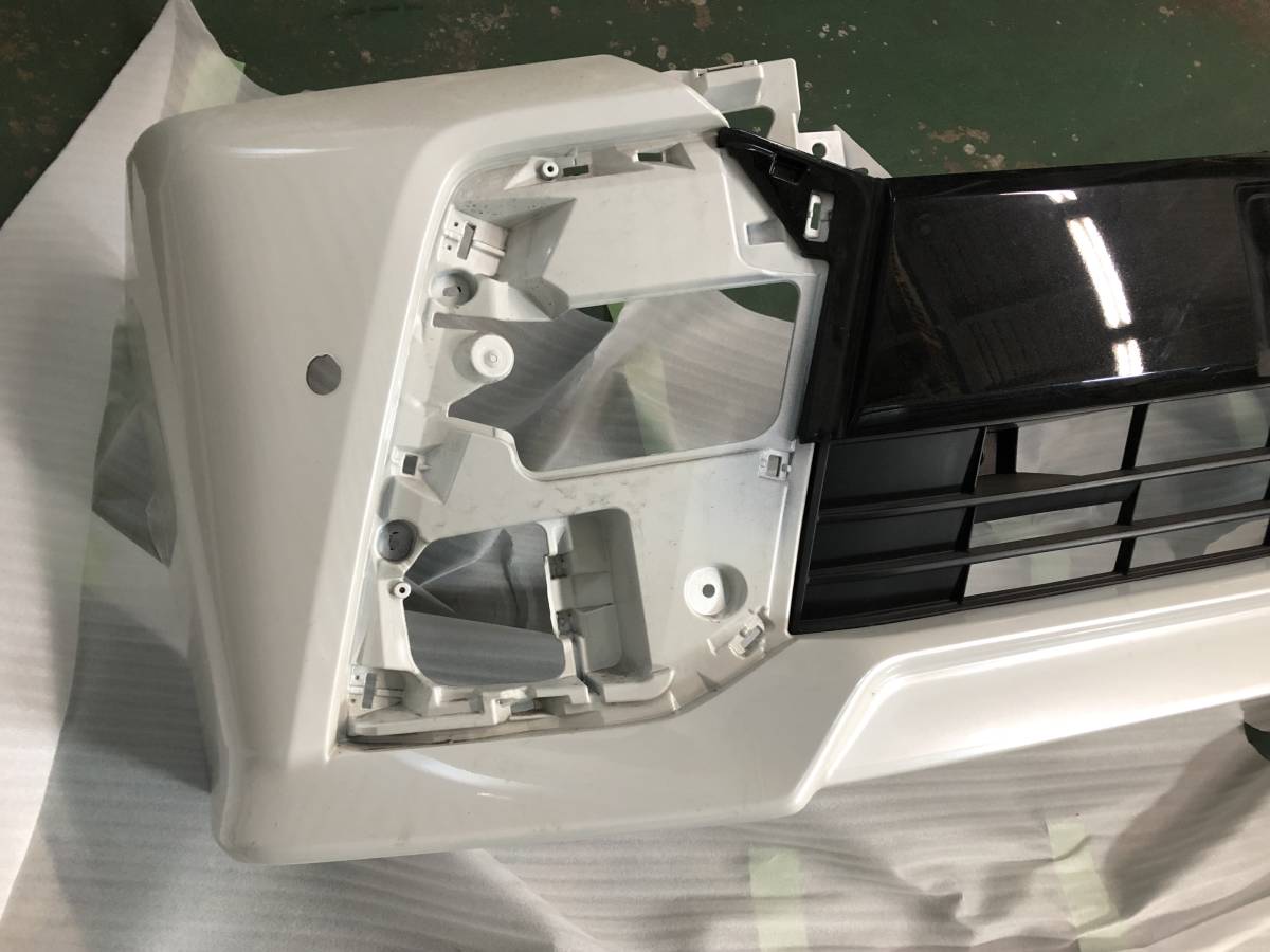 0 パールホワト ヴェルファイア30後期純正フロントバンパー 大人気