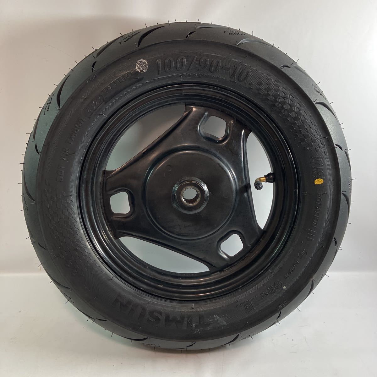 新品タイヤ付き アドレス V125⁄125G CF46A 新品リアホイール 2025年