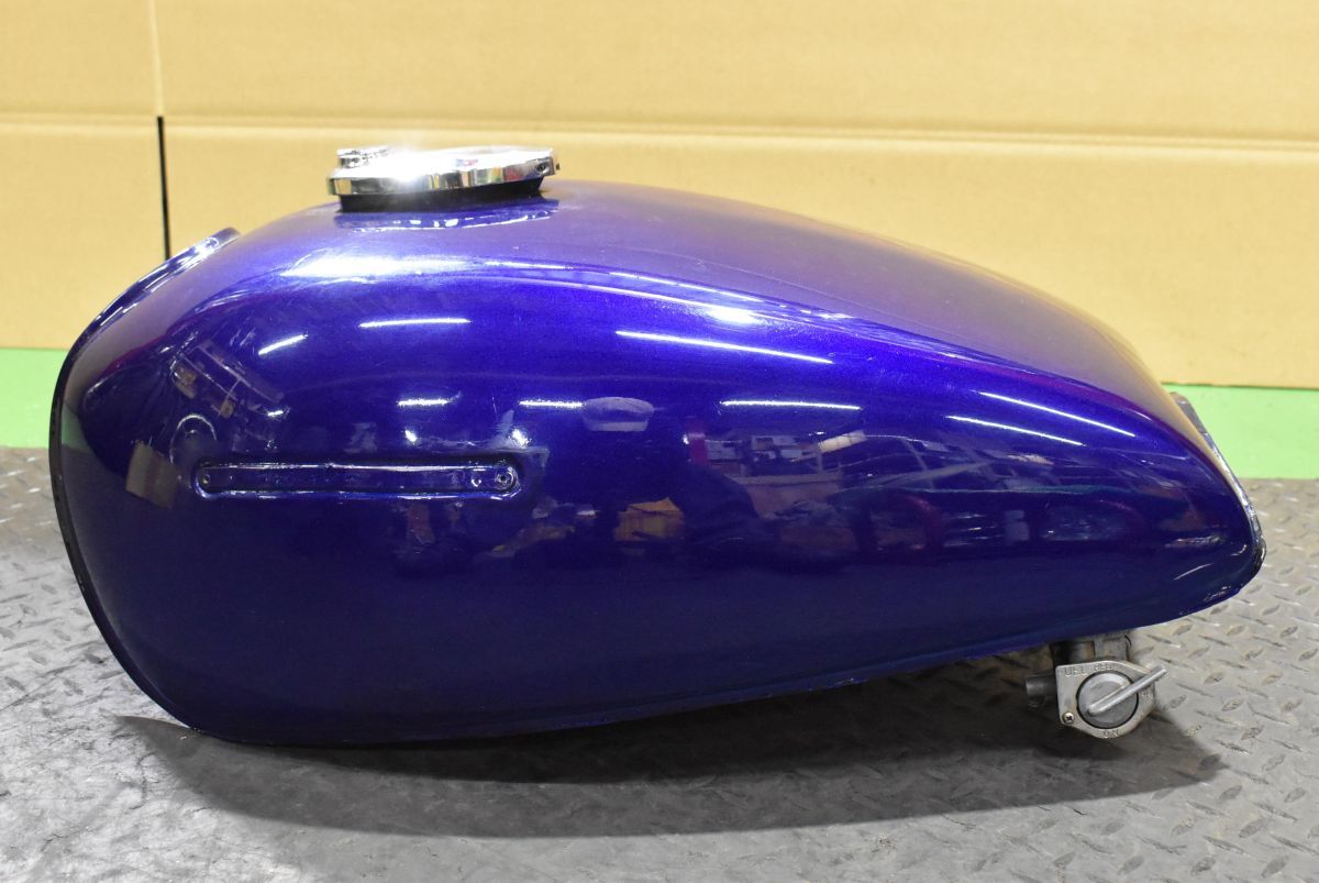 カワサキ Z1/Z2 純正タンクセット（250000円）① カワサキ Z1⁄Z2
