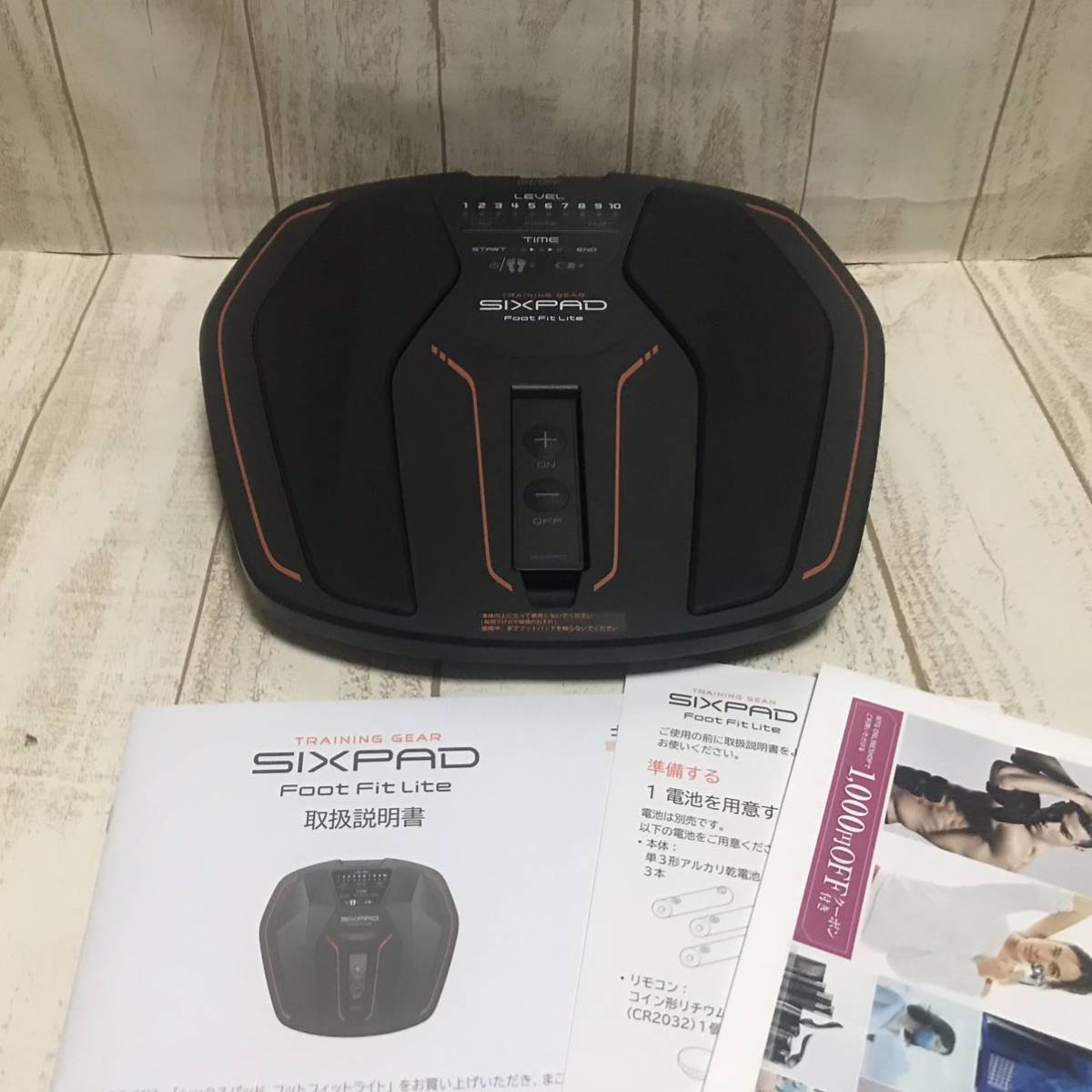 美品 作動OK シックスパッド フットフィット ライト SE-AH00A 取説付き