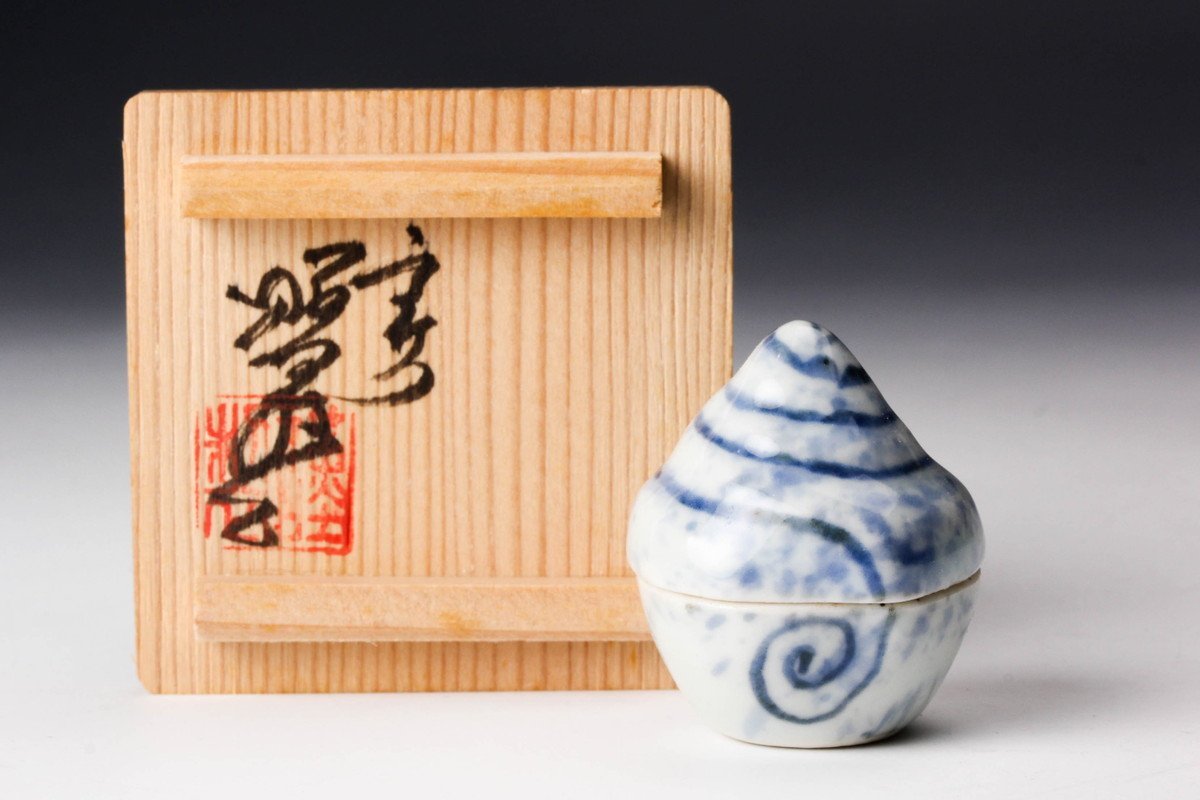 共箱 茶道具 本物保証 佳香石井隆鳳 item しろつめ草蒔絵大棗 -茶道具