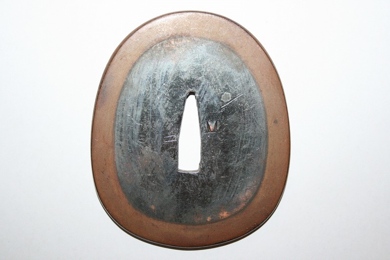 美品！海軍軍刀鉄鍔！大日本帝國海軍軍装・分厚い！ 刻印入り！ 軍刀 刀