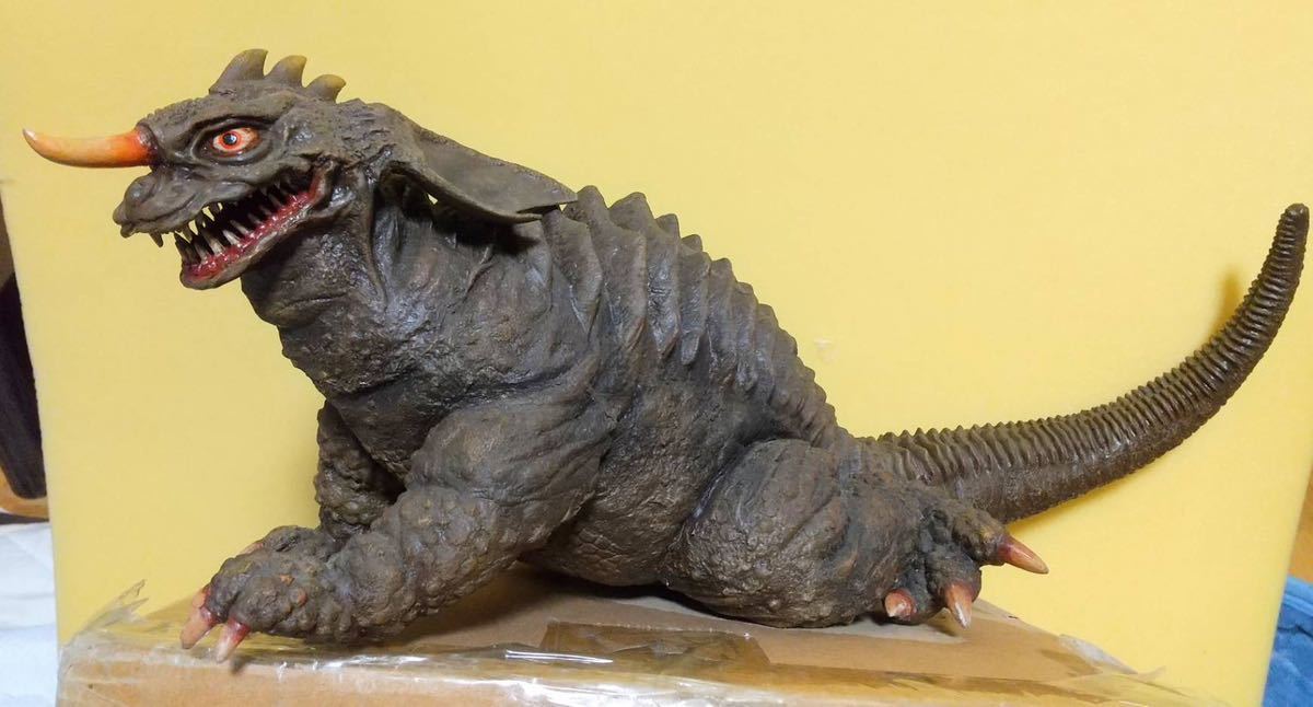 バラゴン☆イノウエアーツ☆ウェーブ☆怪獣☆ソフビゴジラ