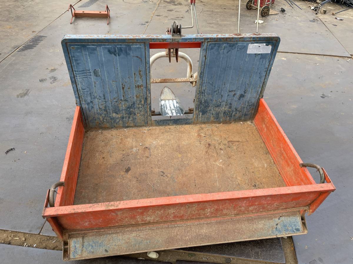 整地キャリア　ダンプ　新潟市発