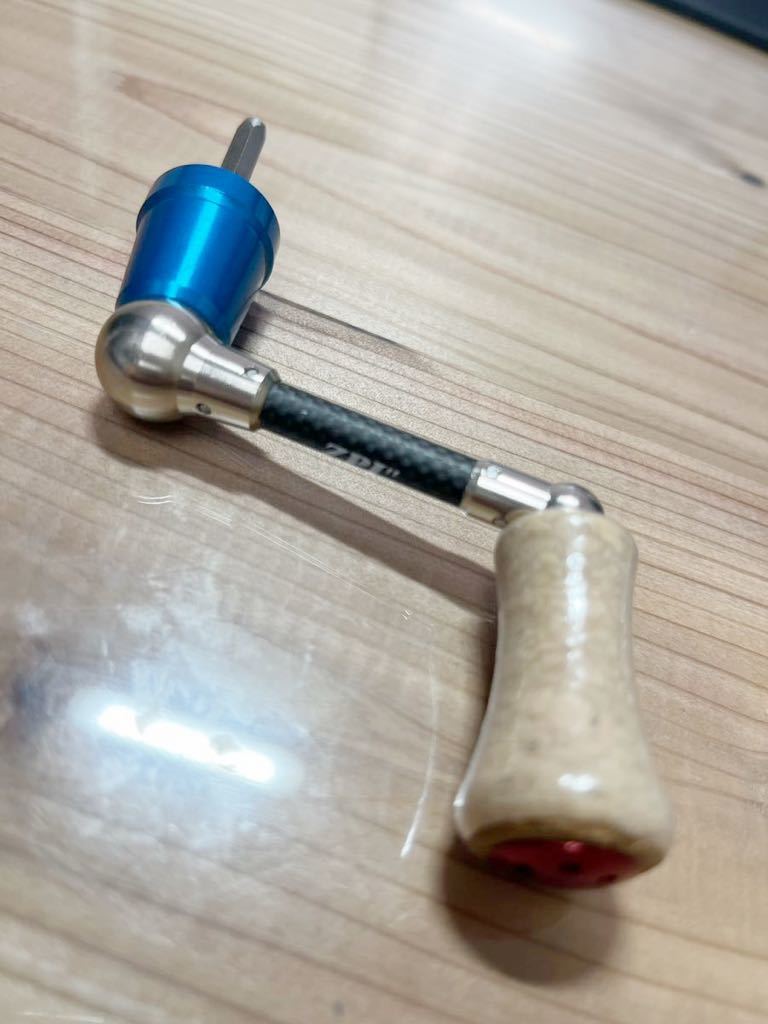 Daiwa ダイワ TD スピニングリール ZPI カスタムハンドル レア 美品 ZPI SSRC 旧ダイワ用 約50mm カスタムハンドル カーボン