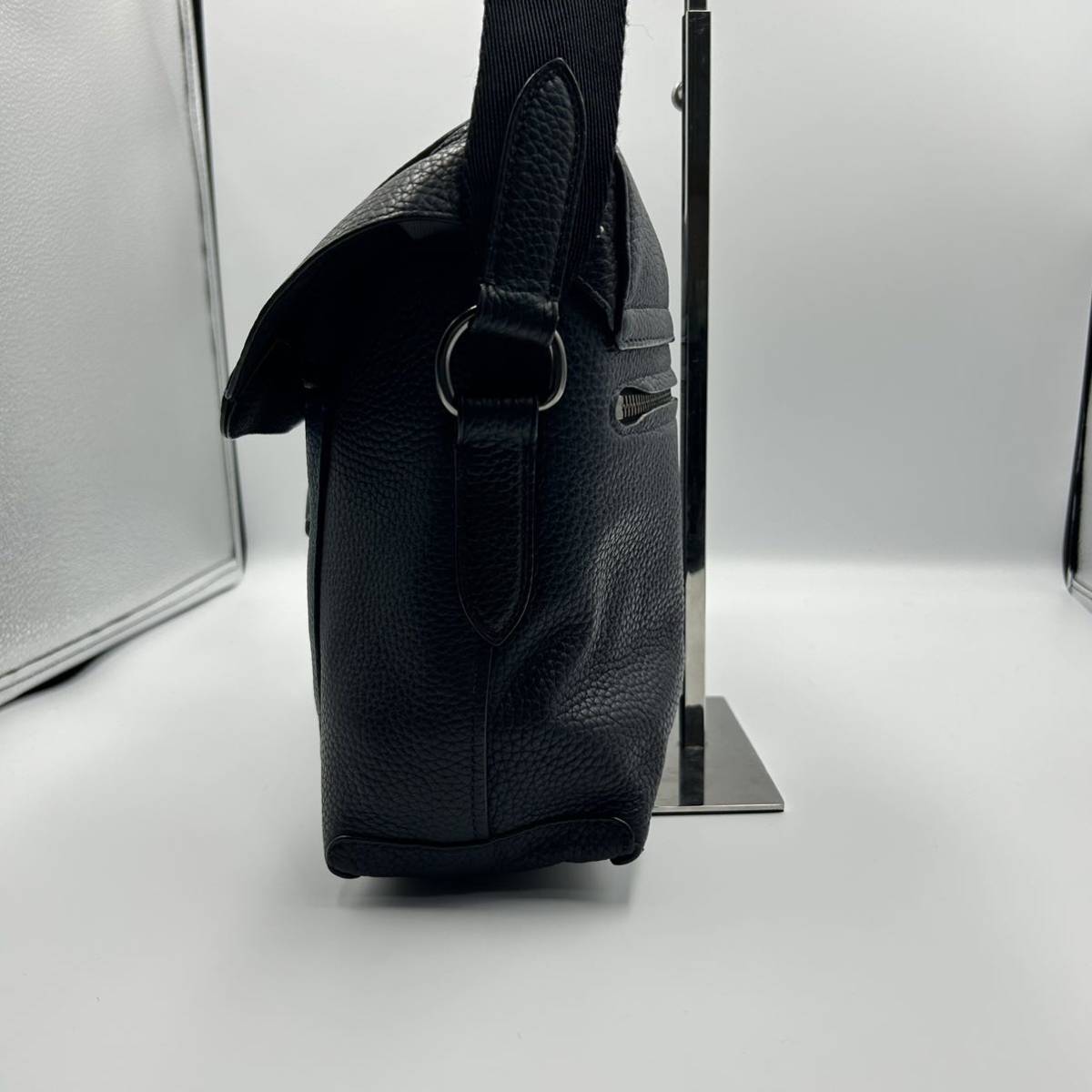 極美品』COACH コーチ ショルダーバッグ 斜めがけ レザー ブラック 黒 
