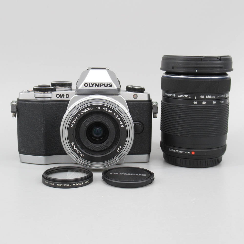お買い得，送料無料 1円～ OLYMPUS オリンパス OM-D E-M10 シルバー