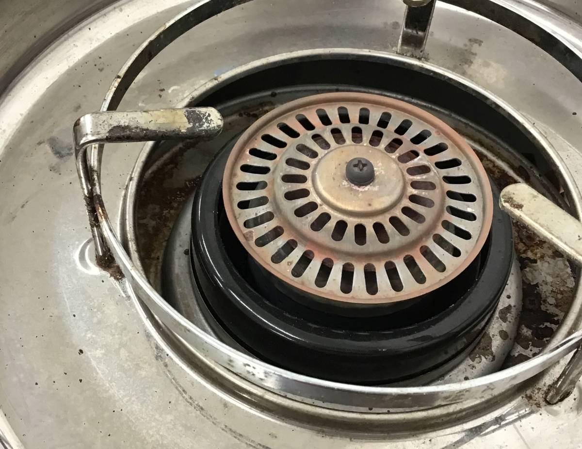 コロナ 石油こんろ KT-10 1994年製 昭和レトロ 灯油 しん式 煮炊暖房 コロナ 石油こんろ KT-10 1994年製 昭和レトロ 灯油 しん式 煮炊暖房